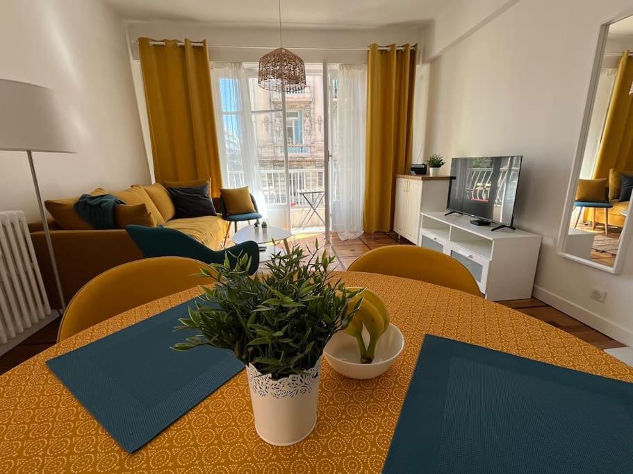Sunny Gambetta With 3 Air Conditionings Appartamento *